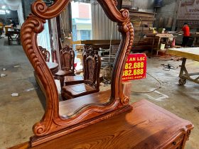 bàn phấn gỗ hương đá đục tay đẳng cấp