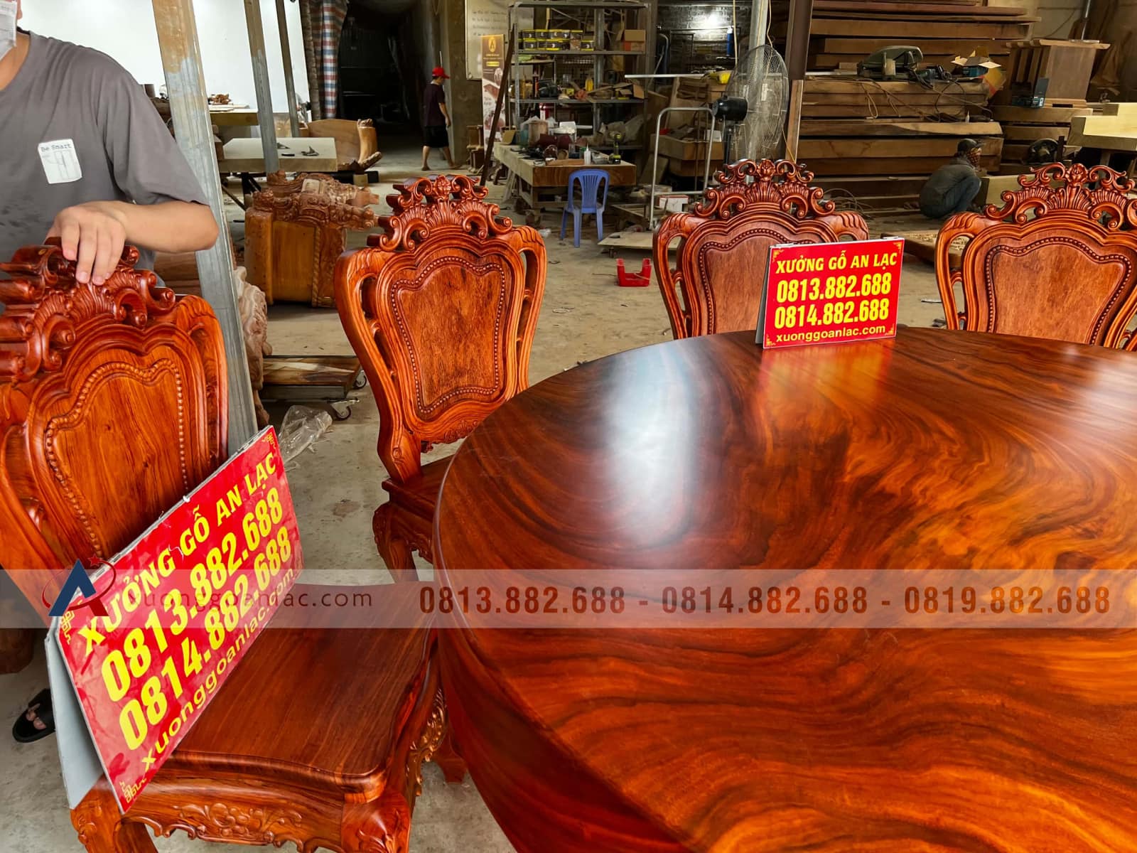Bộ bàn tròn nguyên khối 160cm gỗ hương xám và 10 ghế Louis gỗ hương đá (Anh Chuẩn, Hải Phòng) 37 bàn ăn 10 ghế gỗ hương tự nhiên cao cấp
