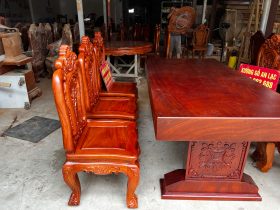 Bộ bàn ăn gỗ gõ đỏ 180x90x16cm và 6 ghế louis hồng hạt gỗ hương đá (Anh Thành, Tuyên Quang) 10 bàn ăn gỗ gõ đỏ nguên khối