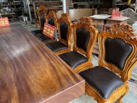 Bộ bàn ăn nguyên khối 270x90x15cm và 10 ghế louis gỗ gõ đỏ bọc đệm da (Anh Phú, Thanh Hóa) 19 Bo ban an nguyen khoi 270x90x15cm va 10 ghe louis go go do boc dem da 9