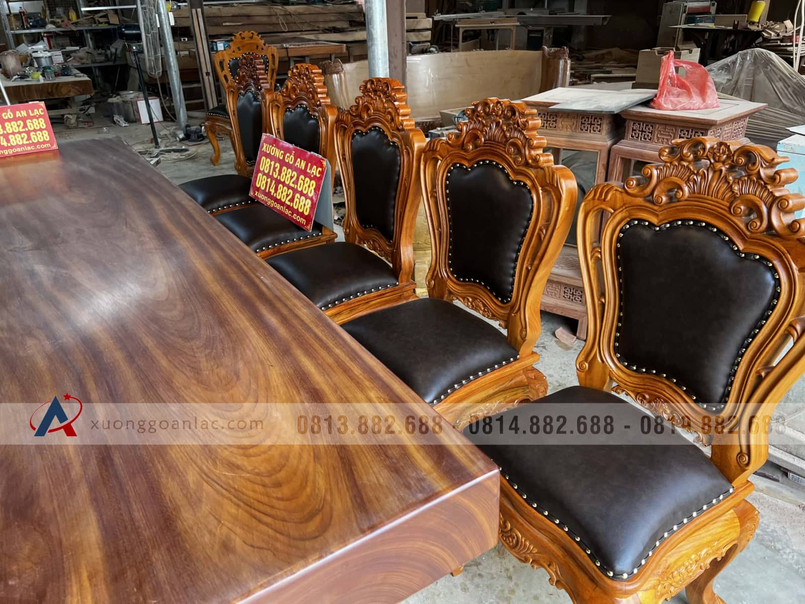 Bộ bàn ăn nguyên khối 270x90x15cm và 10 ghế louis gỗ gõ đỏ bọc đệm da (Anh Phú, Thanh Hóa) 10 Bộ bàn ăn nguyên khối 270x90x15cm và 10 ghế louis gỗ gõ đỏ bọc đệm da (Anh Phú, Thanh Hóa) - Ảnh 10