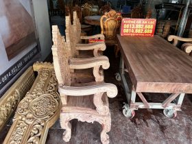 Nguyên mộc bộ bàn ăn nguyên khối 6 ghế louis hoàng gia vip gỗ hương đá (Anh Tuệ, Hà Tĩnh) 11 ghế ăn mẫu louis hoàng gia có tay đẳng cấp