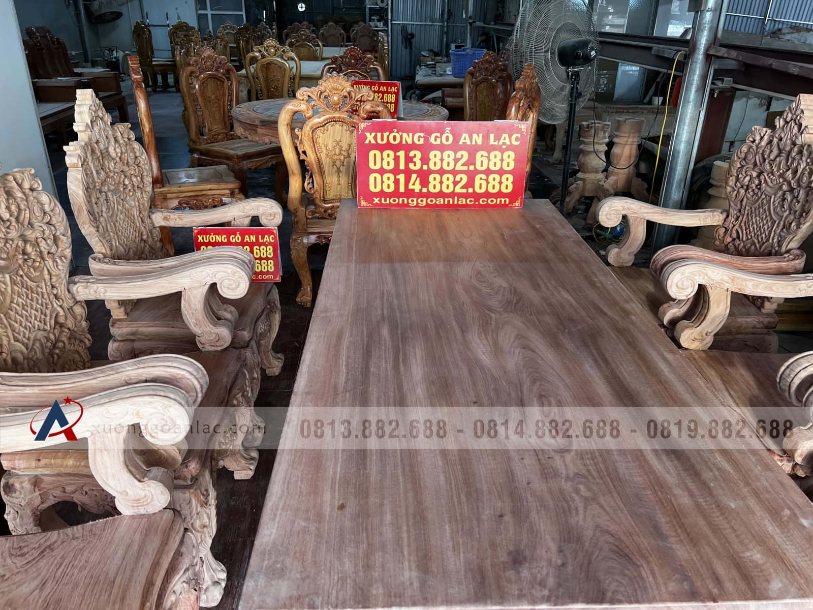 Nguyên mộc bộ bàn ăn nguyên khối 6 ghế louis hoàng gia vip gỗ hương đá (Anh Tuệ, Hà Tĩnh) 13 bàn ăn nguyên khối gỗ hương đá chọn vân đẳng cấp