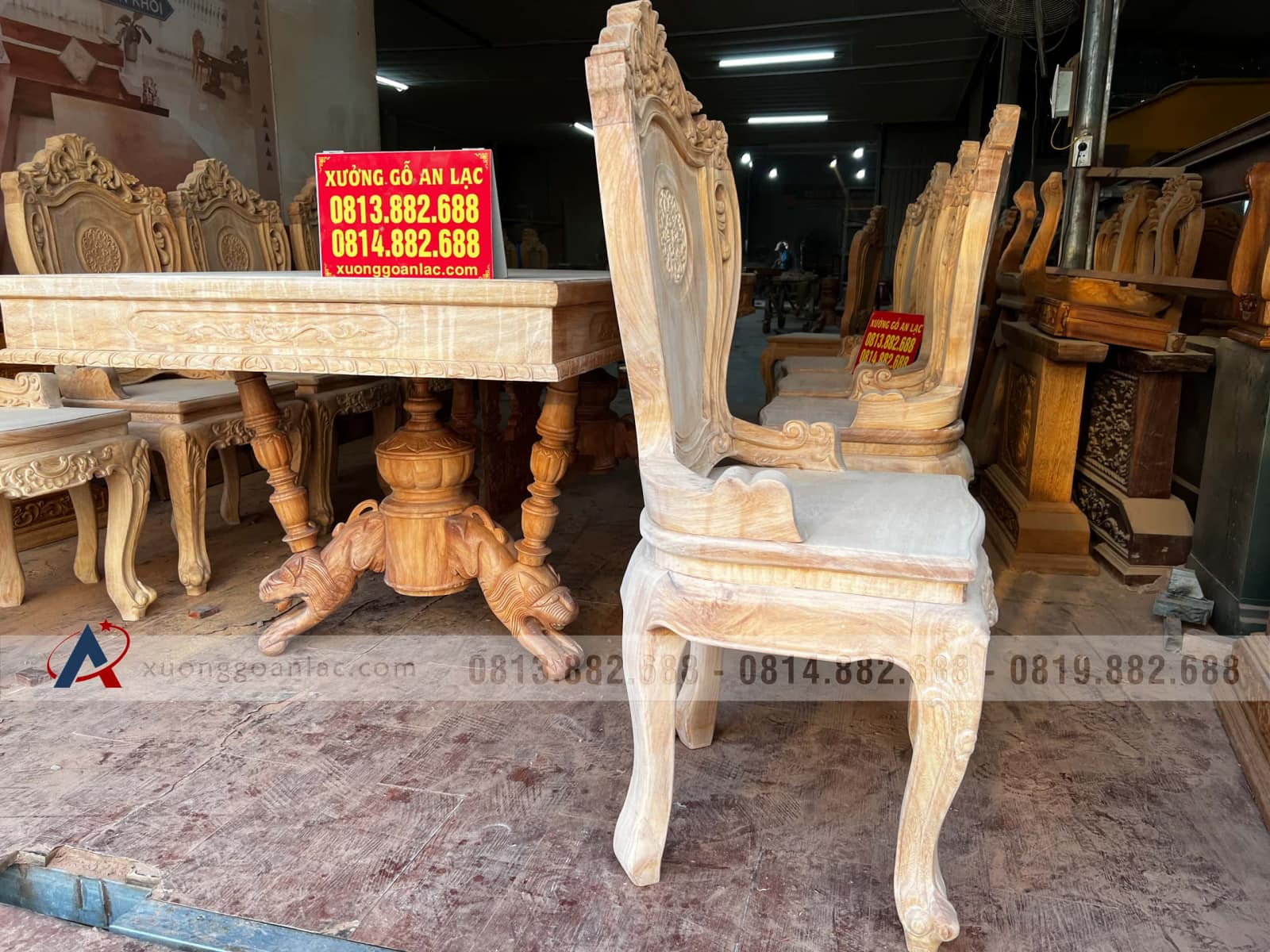 Bộ bàn ăn chữ nhật chân sư tử và 8 ghế louis hoa lá tây có tay gỗ gõ đỏ cao cấp nguyên mộc 11 Bộ bàn ăn chữ nhật chân sư tử và 8 ghế louis hoa lá tây có tay gỗ gõ đỏ cao cấp nguyên mộc - Ảnh 11
