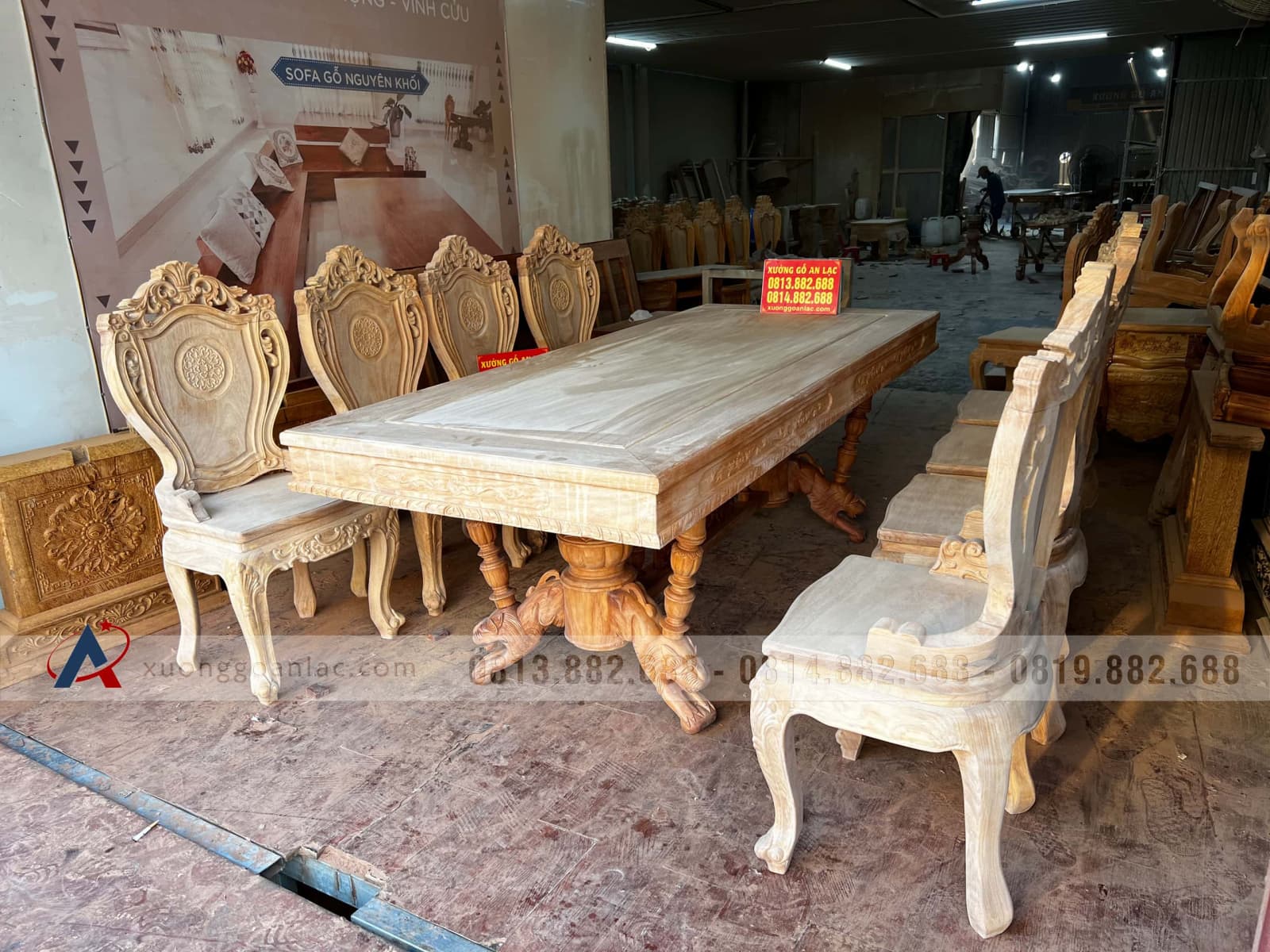 Bộ bàn ăn chữ nhật chân sư tử và 8 ghế louis hoa lá tây có tay gỗ gõ đỏ cao cấp nguyên mộc 3 Bộ bàn ăn chữ nhật chân sư tử và 8 ghế louis hoa lá tây có tay gỗ gõ đỏ cao cấp nguyên mộc - Ảnh 3