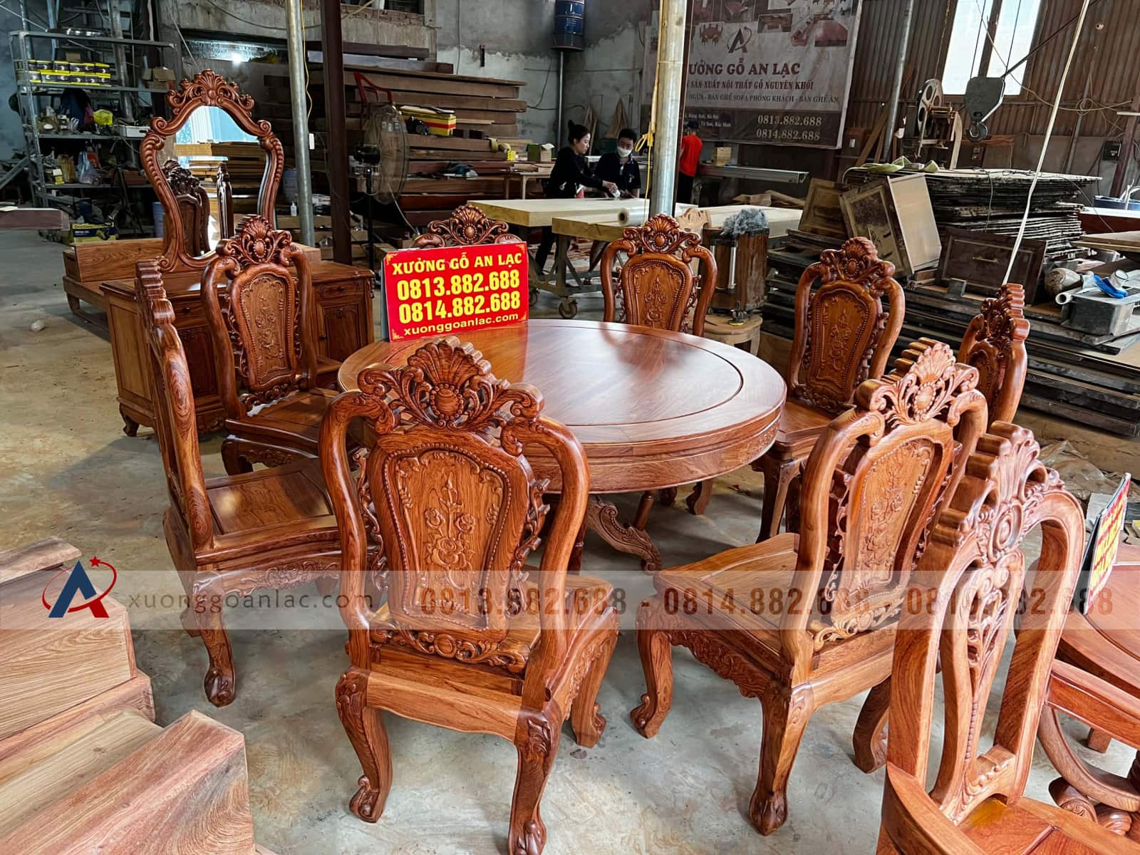 Bộ bàn ăn tròn khung 4 ván 2 và 8 ghế hồng hạt gỗ hương đá cao cấp (Anh Hải Lý, Thái Nguyên) 3 Bộ bàn ăn tròn khung 4 ván 2 và 8 ghế hồng hạt gỗ hương đá cao cấp (Anh Hải Lý, Thái Nguyên) - Ảnh 3