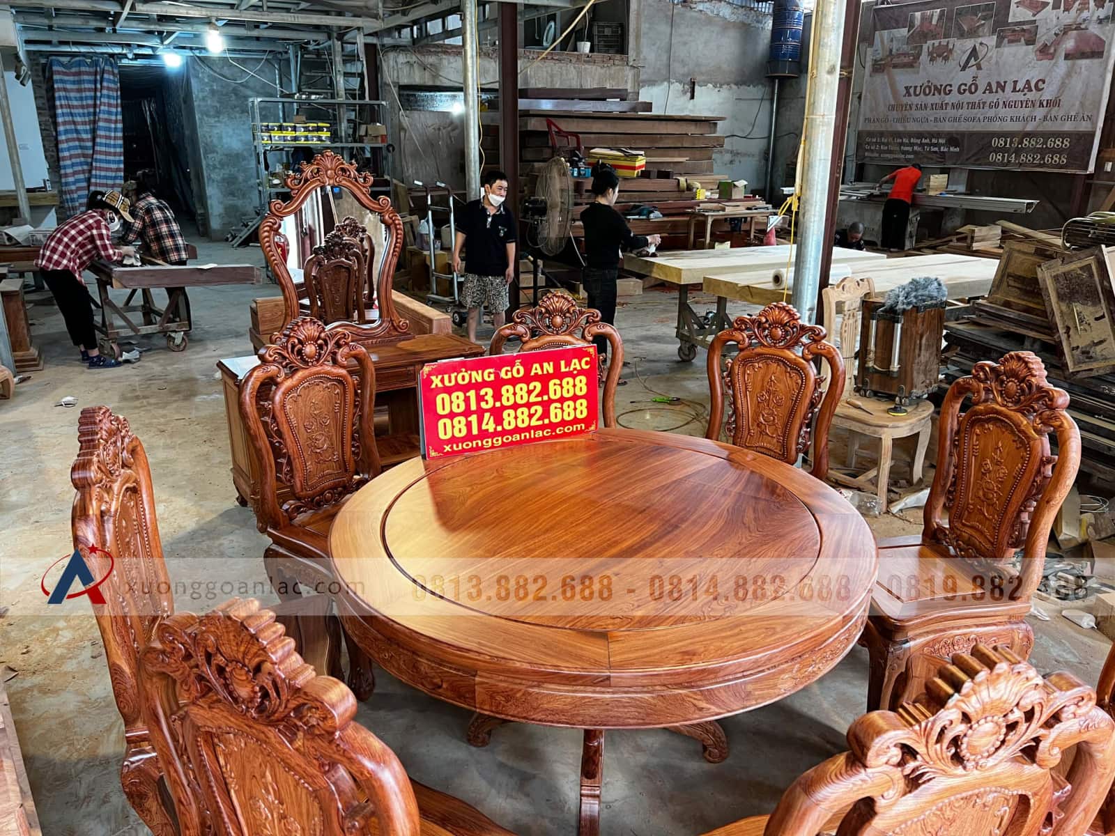 Bộ bàn ăn tròn khung 4 ván 2 và 8 ghế hồng hạt gỗ hương đá cao cấp (Anh Hải Lý, Thái Nguyên) 37 bàn ghế ăn gỗ hương đá mẫu hoàng gia cao cấp