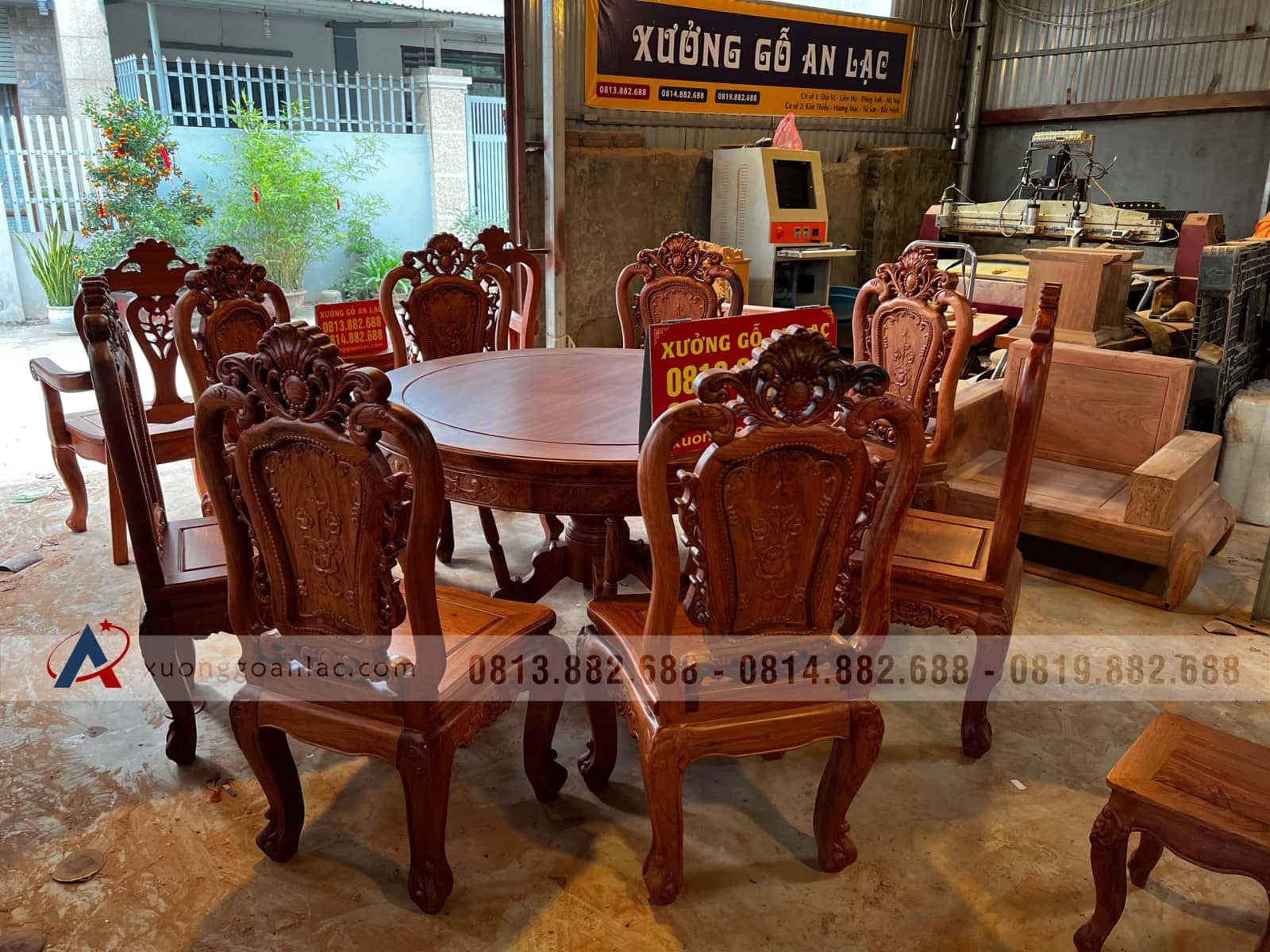 Bộ bàn ăn tròn khung 4 ván 2 và 8 ghế hồng hạt gỗ hương đá cao cấp (Anh Hải Lý, Thái Nguyên) 7 Bộ bàn ăn tròn khung 4 ván 2 và 8 ghế hồng hạt gỗ hương đá cao cấp (Anh Hải Lý, Thái Nguyên) - Ảnh 7