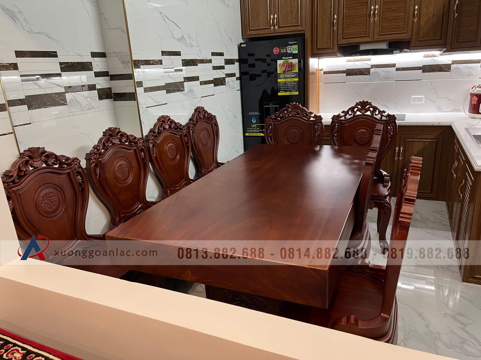 Bộ bàn ăn nguyên khối 8 ghế gỗ gõ đỏ 180x90x16cm (Chị Thủy, Hà Nội) 28 Bộ bàn ăn 8 ghế gỗ gõ đỏ 180x90x16cm