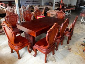Bộ bàn ăn nguyên khối 8 ghế gỗ gõ đỏ 180x90x16cm (Chị Thủy, Hà Nội) 20 ban an nguyen khoi 8 ghe louis go do 180x90x16cm 1