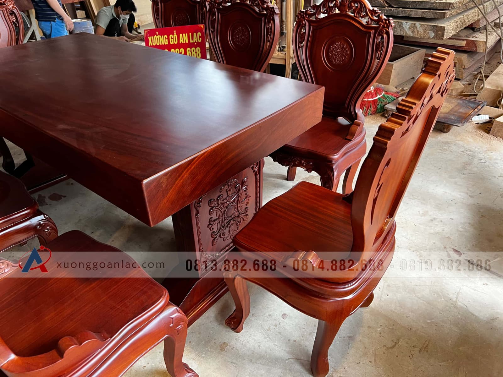 Bộ bàn ăn nguyên khối 8 ghế gỗ gõ đỏ 180x90x16cm (Chị Thủy, Hà Nội) 33 bàn ăn nguyên khối gỗ gõ đỏ tự nhiên