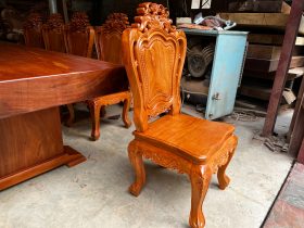 Bộ bàn ăn nguyên khối 300x98x15cm và 10 ghế louis gỗ gõ đỏ đục tay đẳng cấp (Anh Hoàng, Nghệ An) 23 mẫu ghế ăn đẹp gỗ gõ đỏ tự nhiên