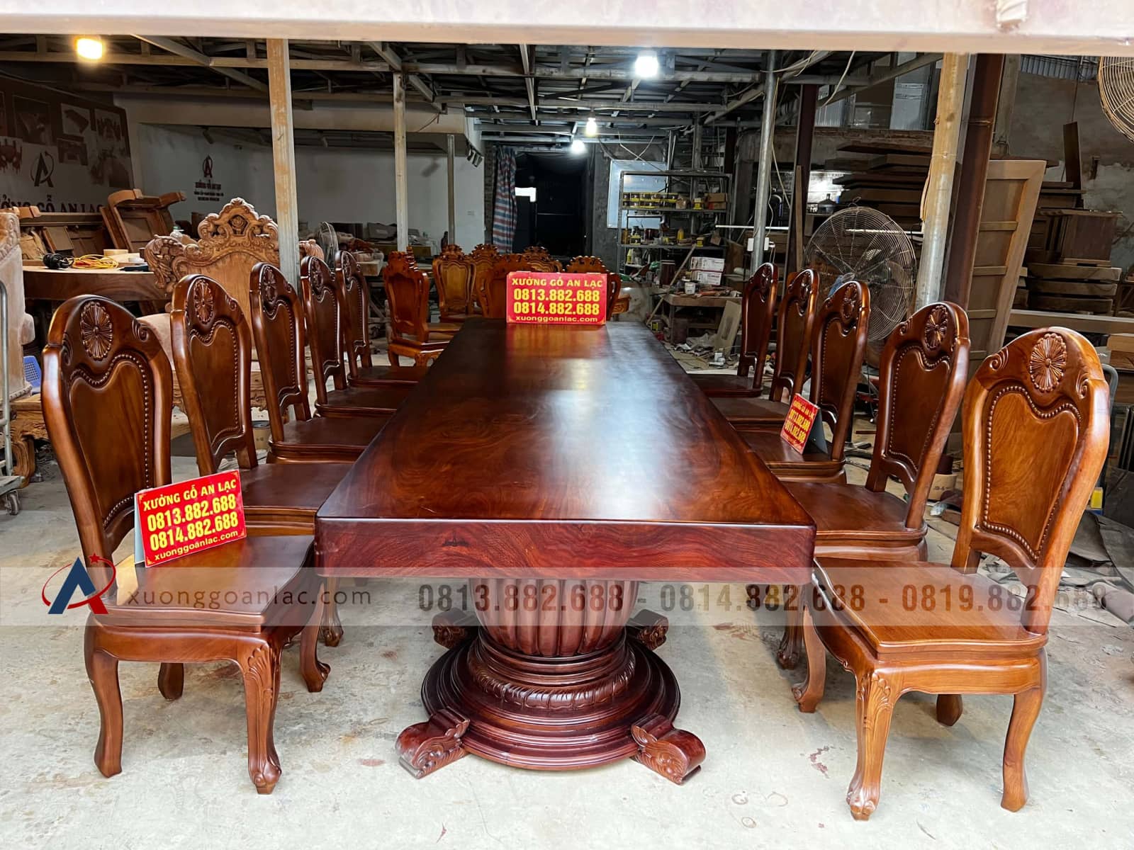 Bộ bàn ăn nguyên khối 360x112x15cm và 10 ghế hoa cúc (Anh Bình, Hải Phòng) 32 bộ bàn ăn nguyên khối 360x112x15cm và 10 ghế hoa cúc