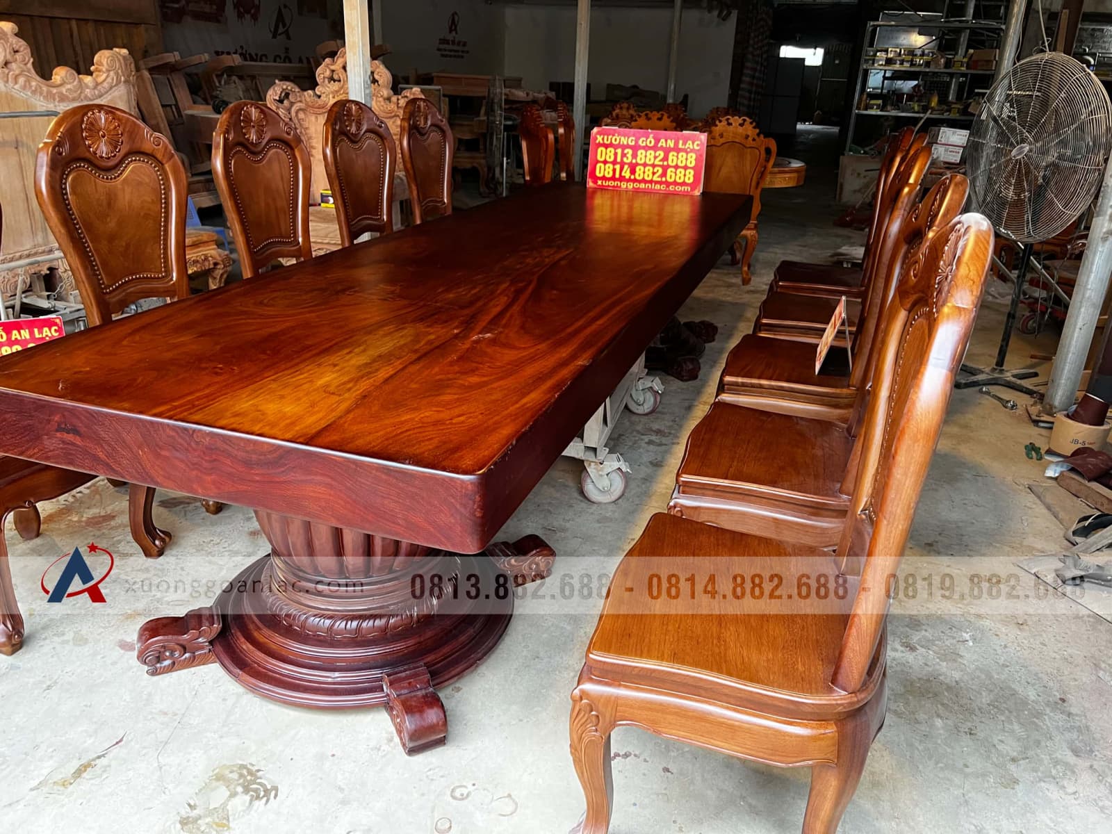 Bộ bàn ăn nguyên khối 360x112x15cm và 10 ghế hoa cúc (Anh Bình, Hải Phòng) 3 Bộ bàn ăn nguyên khối 360x112x15cm và 10 ghế hoa cúc (Anh Bình, Hải Phòng) - Ảnh 3