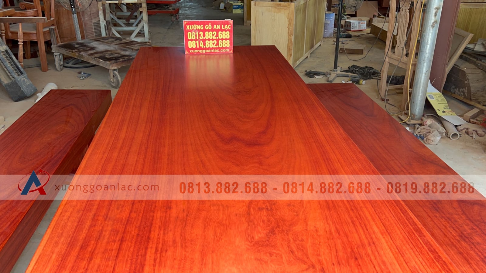 Bộ bàn ghế k3 nguyên khối gỗ hương đỏ Nam Phi vân siêu đỉnh (Anh Hạo Nam - Lào Cai) 4 Bộ bàn ghế k3 nguyên khối gỗ hương đỏ Nam Phi vân siêu đỉnh (Anh Hạo Nam - Lào Cai) - Ảnh 4