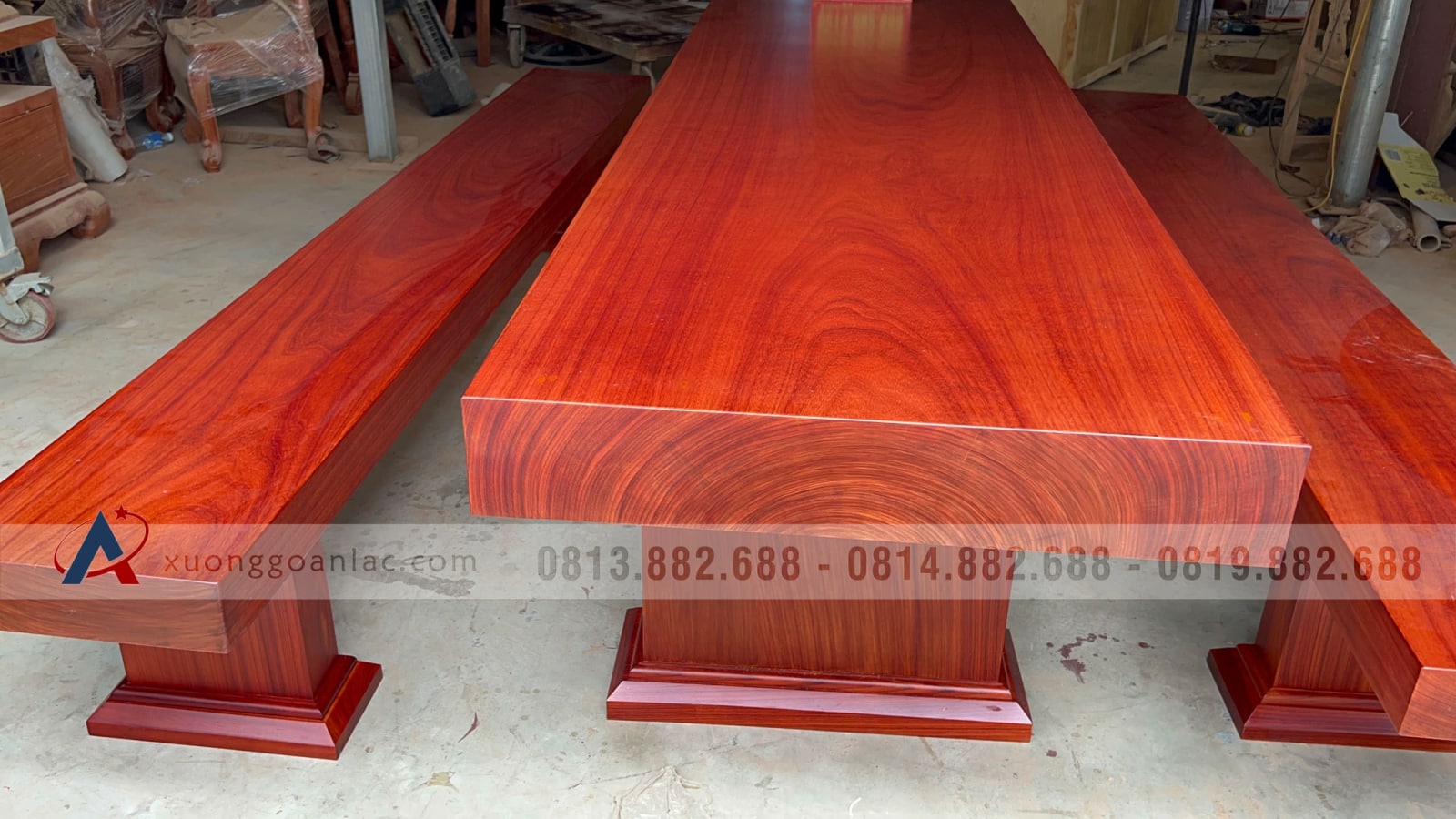 Bộ bàn ghế k3 nguyên khối gỗ hương đỏ Nam Phi vân siêu đỉnh (Anh Hạo Nam - Lào Cai) 5 Bộ bàn ghế k3 nguyên khối gỗ hương đỏ Nam Phi vân siêu đỉnh (Anh Hạo Nam - Lào Cai) - Ảnh 5