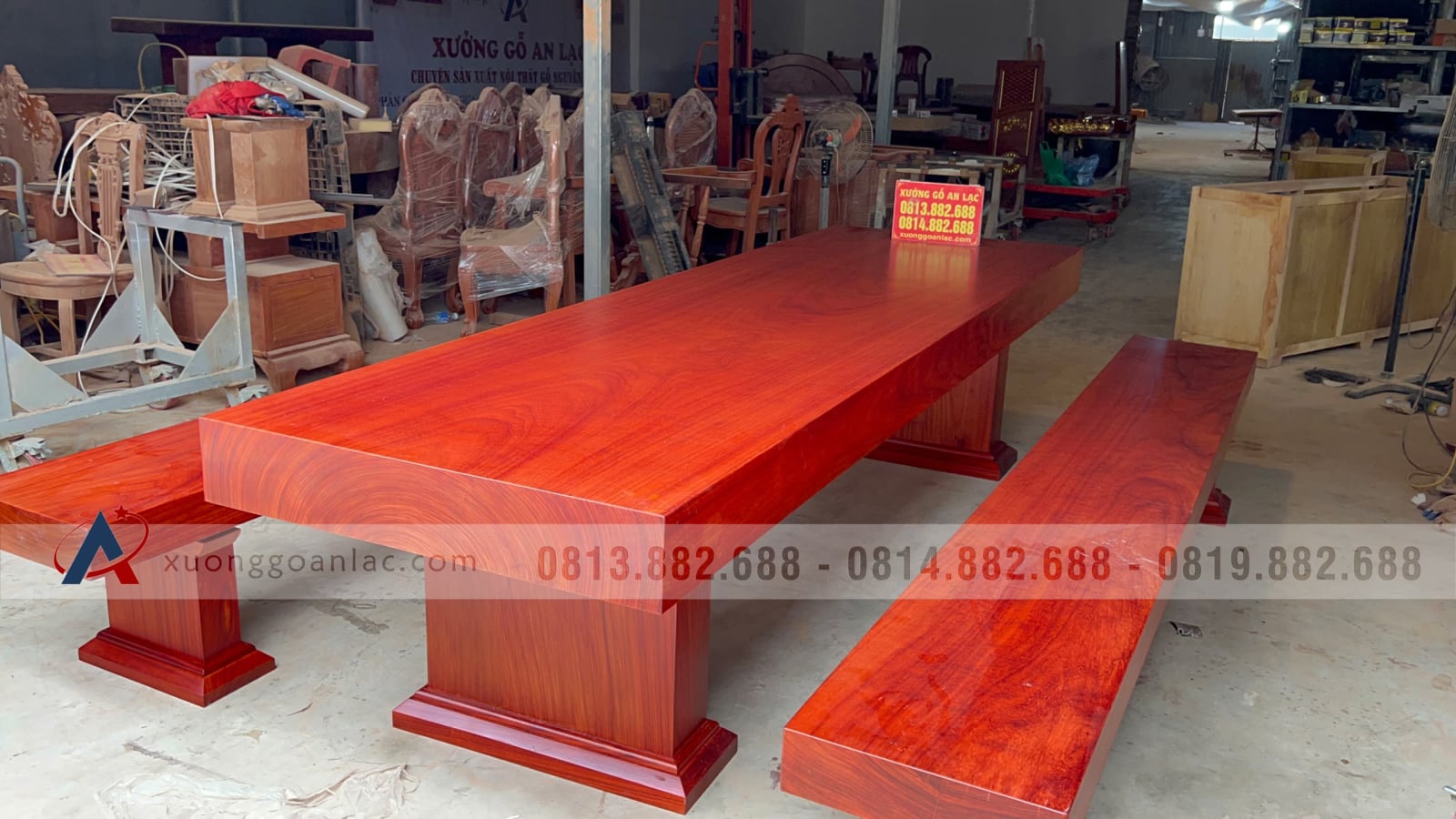 Bộ bàn ghế k3 nguyên khối gỗ hương đỏ Nam Phi vân siêu đỉnh (Anh Hạo Nam - Lào Cai) 1 Bộ bàn ghế k3 nguyên khối gỗ hương đỏ Nam Phi vân siêu đỉnh (Anh Hạo Nam - Lào Cai)