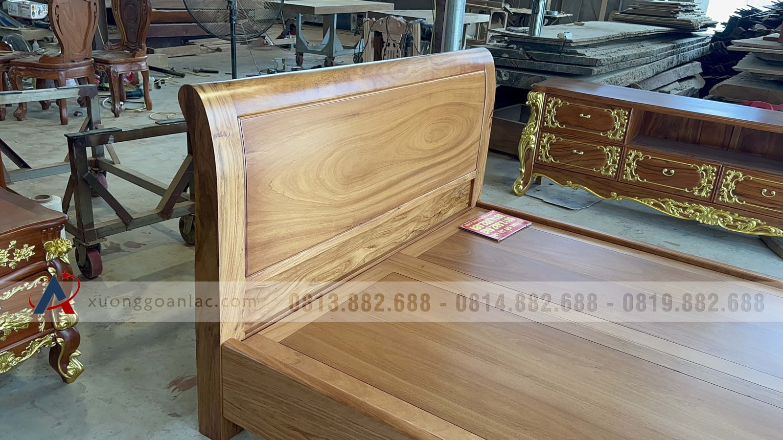 Hoàn thiện giường trơn dát phản 180x200cm 15 giường ngủ mẫu trơn gỗ gõ đỏ cao cấp