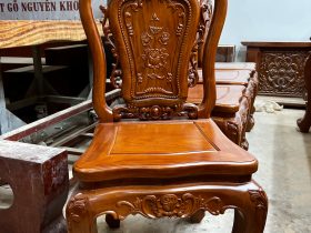 2 bộ bàn ăn gõ đỏ louis hoàng gia 10 ghế hồng hạt (Anh Thuyết, Hà Nội) 32 ghế ăn gỗ gõ đỏ mẫu louis hồng hạt đục hai mặt