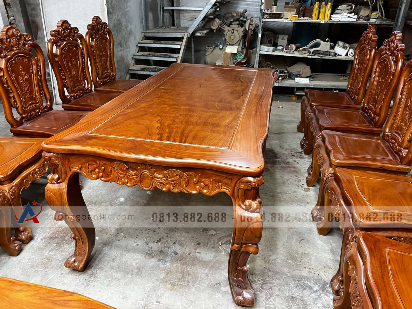 2 bộ bàn ăn gõ đỏ louis hoàng gia 10 ghế hồng hạt (Anh Thuyết, Hà Nội) 44 bàn ăn gỗ gõ đỏ cao cấp