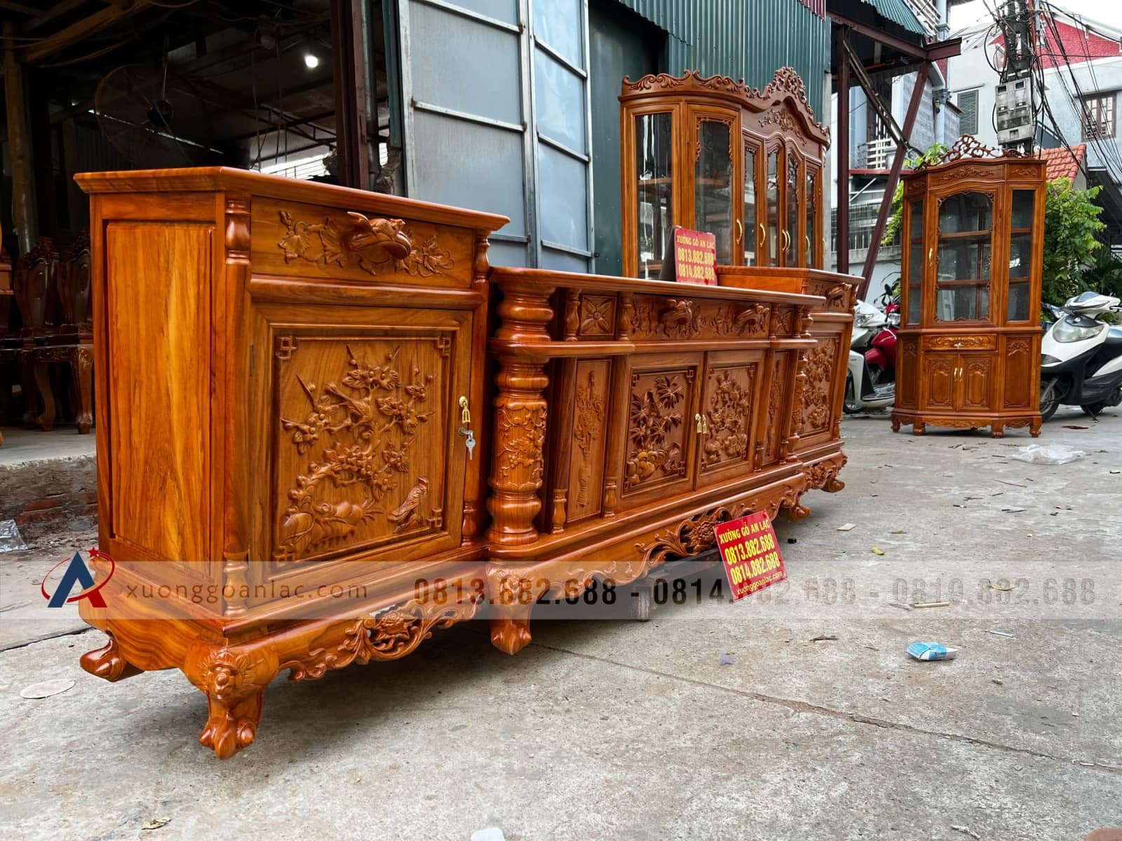 Kệ tivi cột nho 2m8 gỗ gõ đỏ cánh đục Tứ Quý hàng dày (anh Vũ, Bạc Liêu) 21 kệ tivi 2m8 gỗ gõ đỏ cao cấp