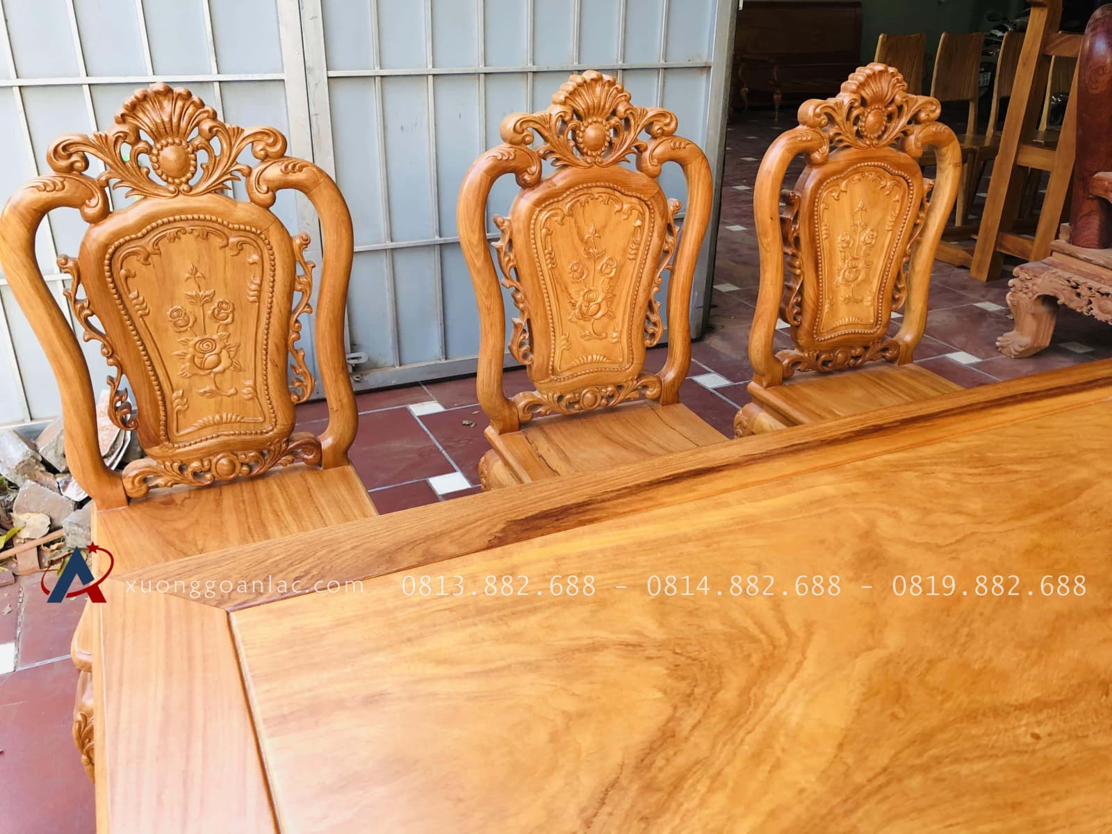 Bộ bàn ăn louis 6 ghế hồng hạt gỗ gõ đỏ cao cấp (Anh Xuân, Nghệ An) 45 bàn ghế ăn gỗ gõ đỏ cao cấp
