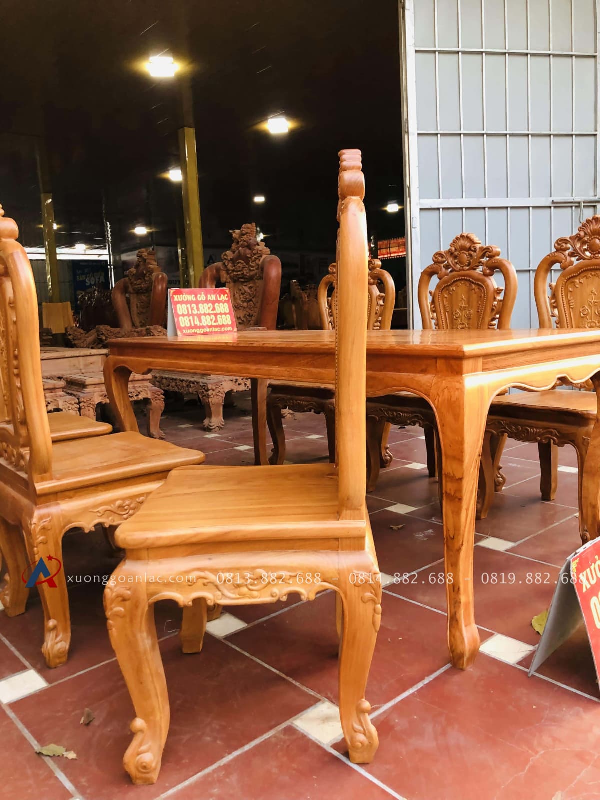 Bộ bàn ăn louis 6 ghế hồng hạt gỗ gõ đỏ cao cấp (Anh Xuân, Nghệ An) 7 ghế ăn hồng hạt gõ gõ đỏ