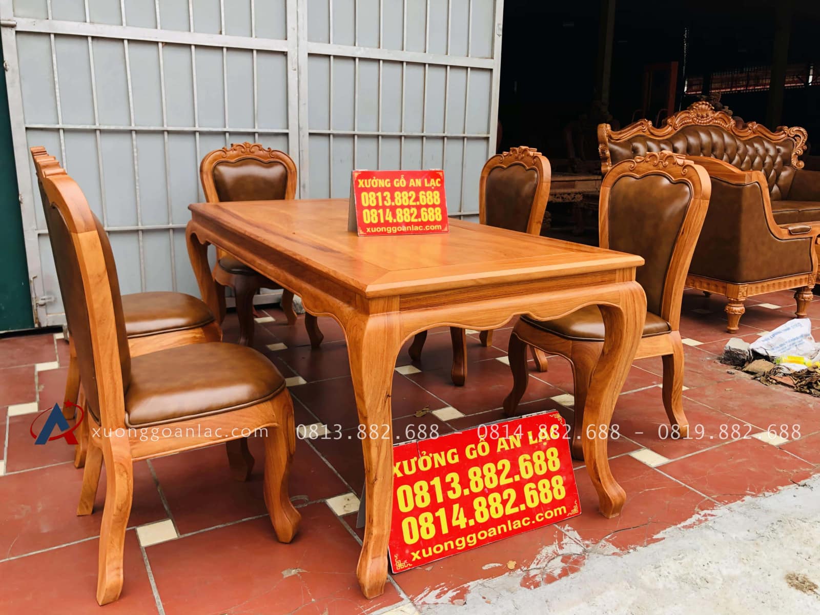 Bộ bàn ăn louis 5 ghế gõ đỏ bọc đệm da bò nhập khẩu Italia (Anh Hải, Ninh Bình) 27 Bộ bàn ăn louis 5 ghế gõ đỏ bọc đệm da bò nhập khẩu Italia (Anh Hải, Ninh Bình) - Ảnh 27