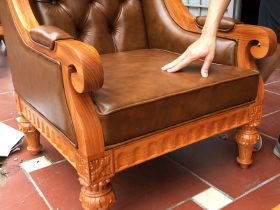 Bộ sofa tân cổ điển Hoàng Gia bọc đệm da bò nhập khẩu Italia (anh Hải, Ninh Bình) 23 ghế sofa gỗ gõ đỏ bọc đệm da bò nhập khẩu
