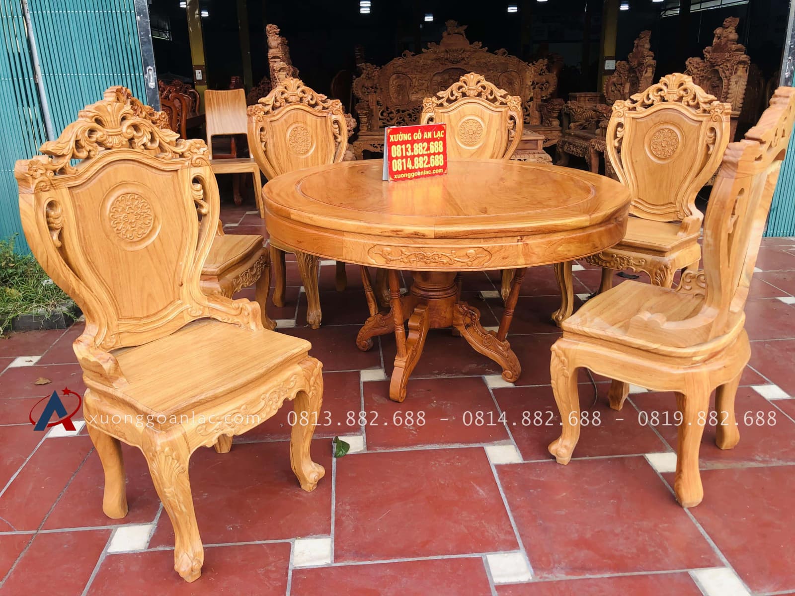Bộ bàn ăn tròn 1m17 với 6 ghế louis có tay gỗ gõ đỏ (Anh Tiến, Tây Ninh) 5 bàn ăn tròn 6 ghế gỗ gõ đỏ nam phi cao cấp