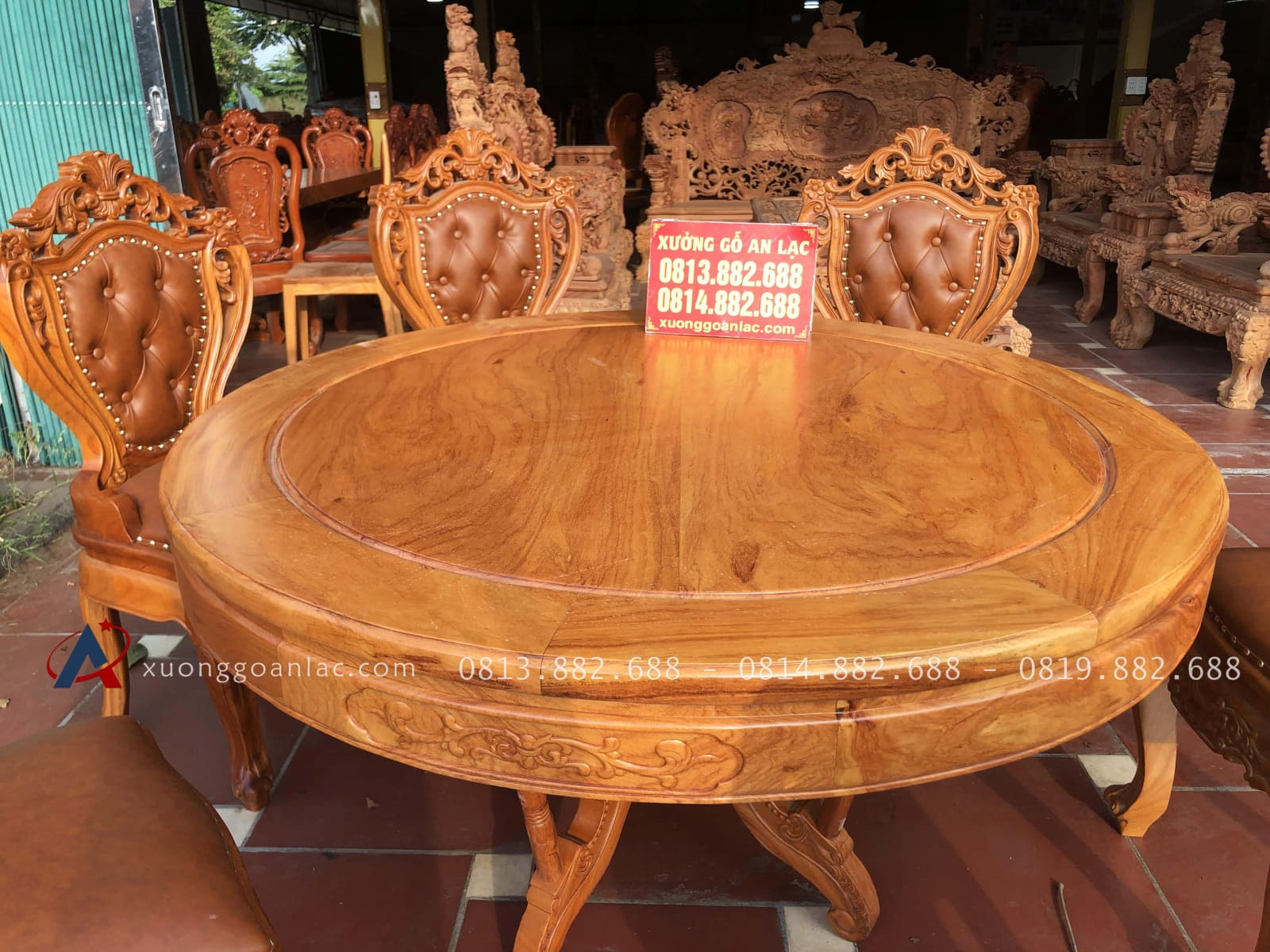 Bộ bàn ăn tròn 1m37 với 6 ghế louis bọc đệm mẫu có tay gỗ gõ đỏ (Anh Bình, Hải Phòng) 30 bàn ăn cao cấp gỗ gõ đỏ