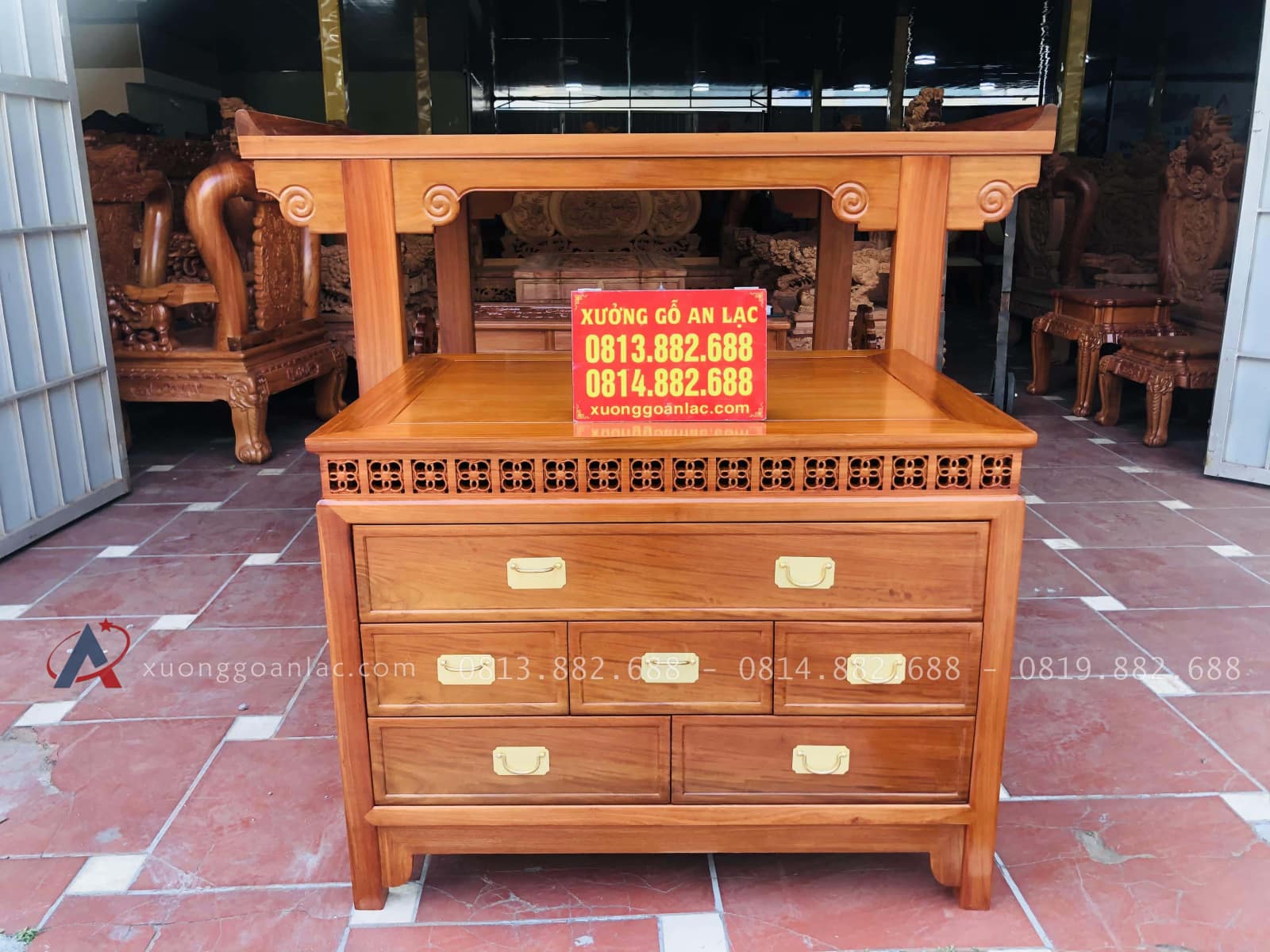 Combo ban thờ án gian và bàn cơm gỗ hương đỏ Lào siêu VIP 45 án gian thờ gỗ hương đỏ lào cao cấp