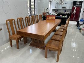 Bộ bàn ăn nguyên khối ghế chữ thọ gỗ gõ đỏ (Chú Bình, Tuần Châu - Quảng Ninh) 30 Bo ban an nguyen khoi ghe chu tho go go do chu Binh Tuan Chau Quang Ninh 13
