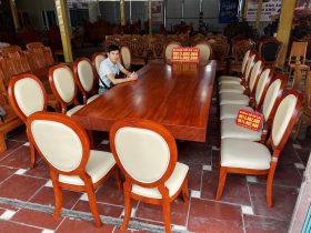 Bộ bàn ăn nguyên khối siêu khủng và 16 ghế ăn giọt lệ (Anh Quảng, Thái Bình) 21 Bo ban an nguyen khoi sieu khung va 16 ghe an giot le 16