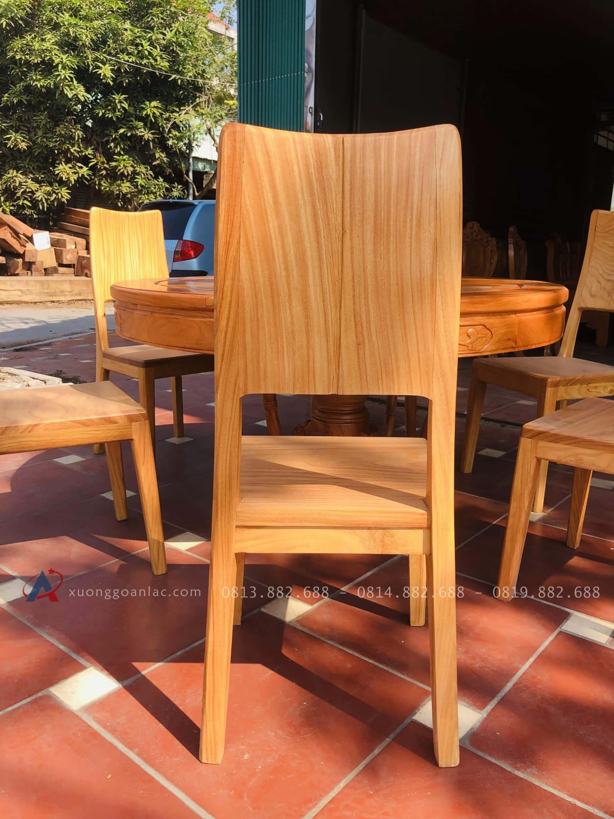 Bộ bàn ăn tròn 6 ghế hiện đại tựa trơn gỗ gõ đỏ (Anh Hải, Hà Nội) 10 ghế ăn cao cấp gỗ gõ đỏ tự nhiên