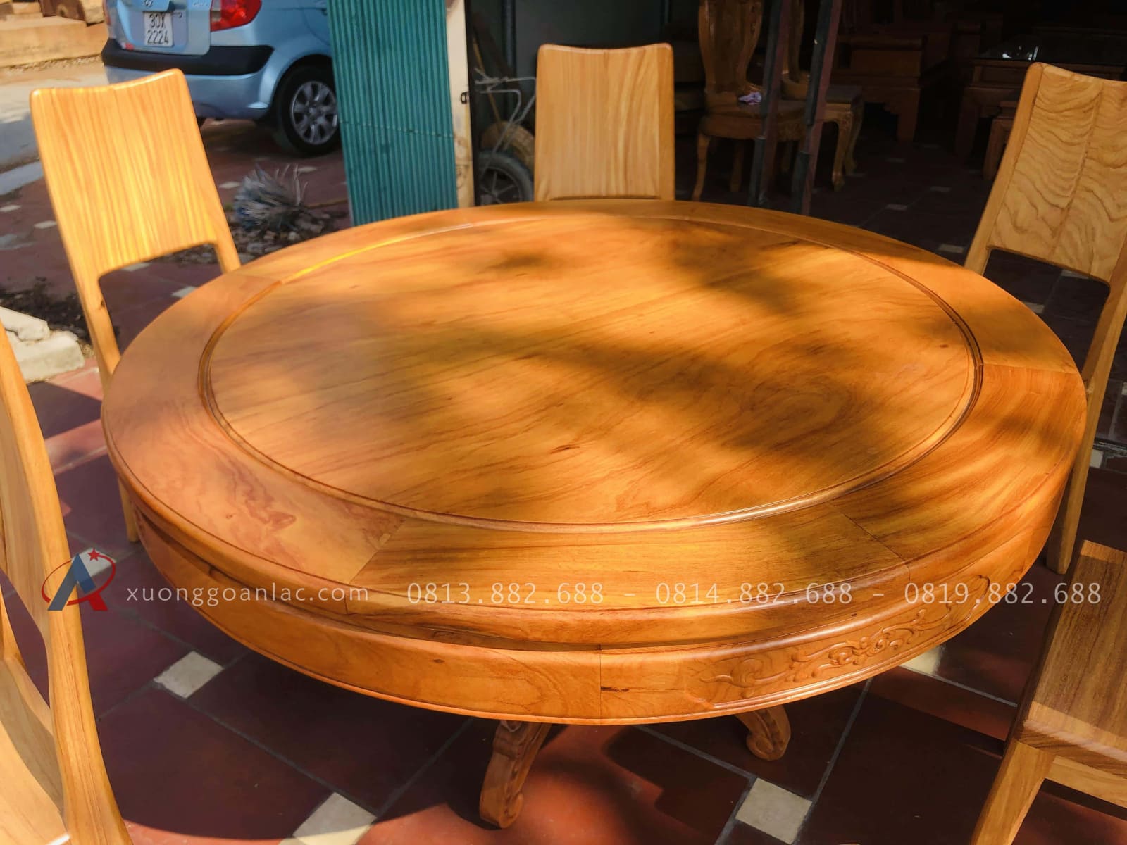 Bộ bàn ăn tròn 6 ghế hiện đại tựa trơn gỗ gõ đỏ (Anh Hải, Hà Nội) 3 Bàn ăn tròn gỗ gõ đỏ cao cấp cùng 6 ghế ăn hiện đại gỗ gõ đỏ tự nhiên