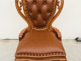 Ghế louis có tay bọc đệm gỗ gõ đỏ 26 ghế louis gỗ gõ bọc đệm