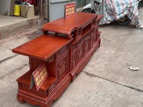 Kệ tivi sừng trâu 2m4 gỗ hương đá của (Chị Hằng, Hưng Yên) 10 kệ tivi sừng trâu gỗ hương đá tự nhiên cao cấp
