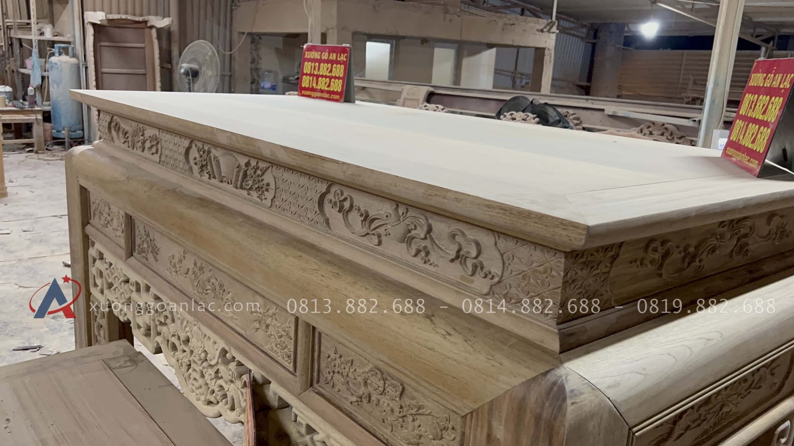 Nguyên mộc Bộ án gian thờ ngũ phúc dài (187 x sâu 97 x cao 127cm) giao Phú Thọ 40 mặt án gian gỗ gụ Lào