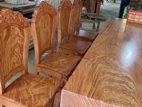 Bộ bàn ăn nguyên khối 8 ghế gỗ hương đá siêu vân (Anh Trường, Hà Nội) 23 Ban an nguyen khoi 8 ghe go huong da sieu van 4