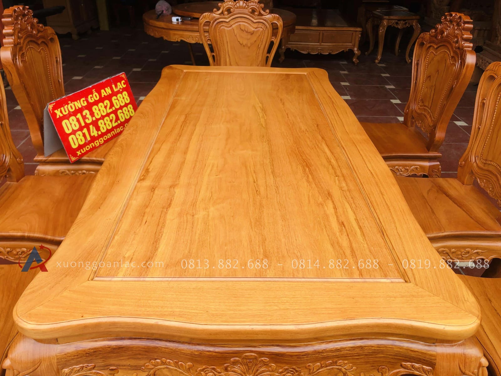 Bộ bàn ăn 8 ghế luois hoa lá tây không tay gỗ gõ đỏ (Anh Sử, Hải Phòng) 21 bàn ăn louis hoa lá tây Hoàng Gia gỗ gõ đỏ cao cấp