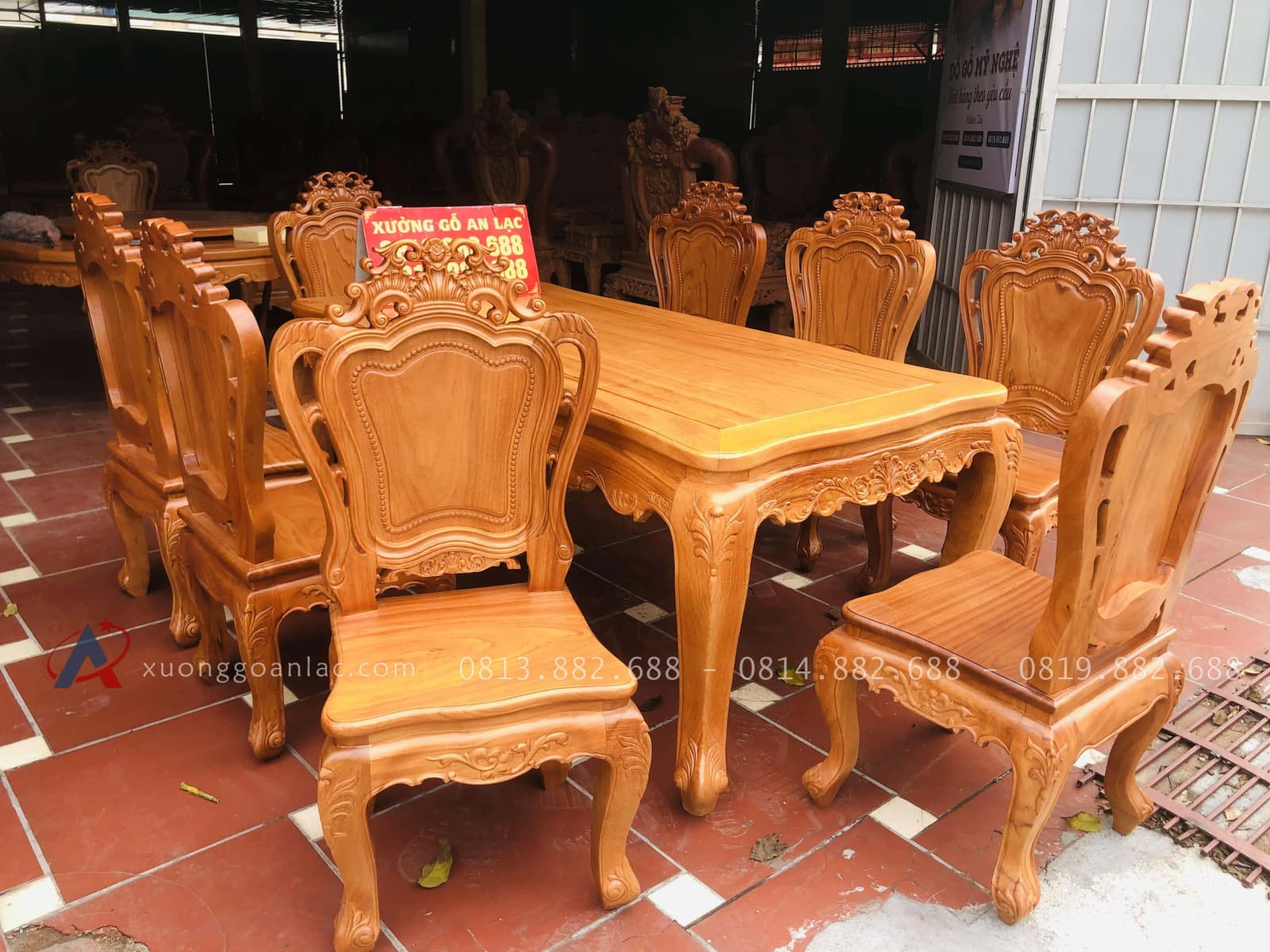 Bộ bàn ăn 8 ghế luois hoa lá tây không tay gỗ gõ đỏ (Anh Sử, Hải Phòng) 25 bàn ăn gỗ gõ đỏ 8 ghế louis cao cấp