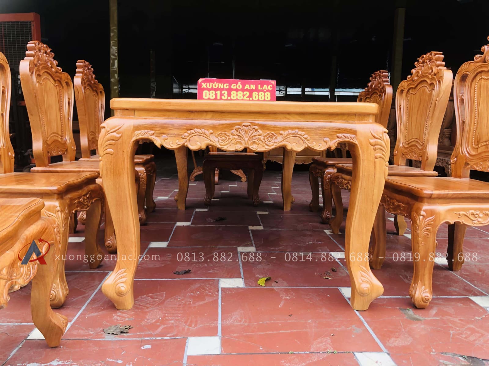 Bộ bàn ăn 8 ghế luois hoa lá tây không tay gỗ gõ đỏ (Anh Sử, Hải Phòng) 3 bàn ăn 8 ghế gỗ gõ đỏ cao cấp
