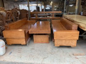 Sofa nguyên khối gỗ gõ đỏ anh Quảng - Thái Bình
