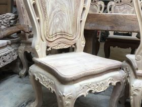 Bộ bàn ăn nguyên khối 10 ghế louis đục hai mặt gỗ hương đá nguyên mộc (Anh Hoàng, Thanh Hóa) 36 Bo ban an nguyen khoi 10 ghe louis hoa la tay duc hai mat go huong da cao cap 16