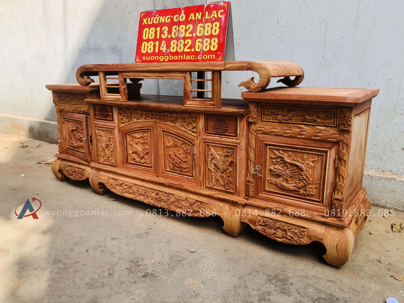 Kệ tivi sưng trâu 1m97 gỗ hương đá (Chú Bình, Hà Nội) 17 kệ tivi gỗ hương đá chất lượng