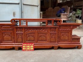 Kệ tivi sừng trâu gỗ hương đá 2m4 mẫu đục hoa lá tây (bác Bình, Quảng Nam)