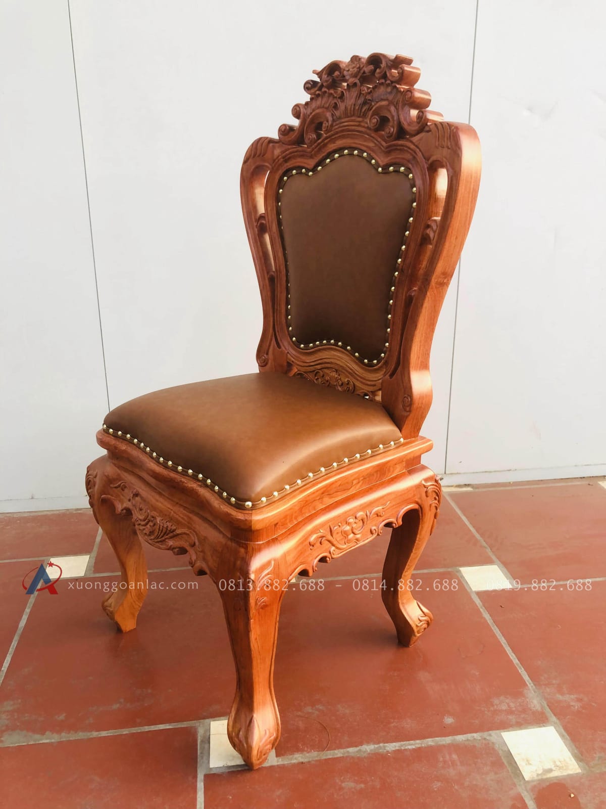Mẫu ghế louis hoa lá tây bọc da gỗ hương đá 40 Mau ghe louis hoa la tay boc da go huong da 11