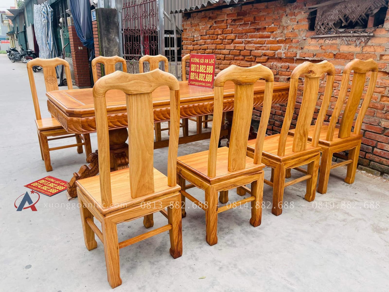 Bộ bàn ăn vát góc kết hợp 8 ghế chữ thọ hàng đặt dày dặn (Chú Tiến, Cần Thơ) 22 ghế chữ thọ lưng cao chân vuông chắc chắn