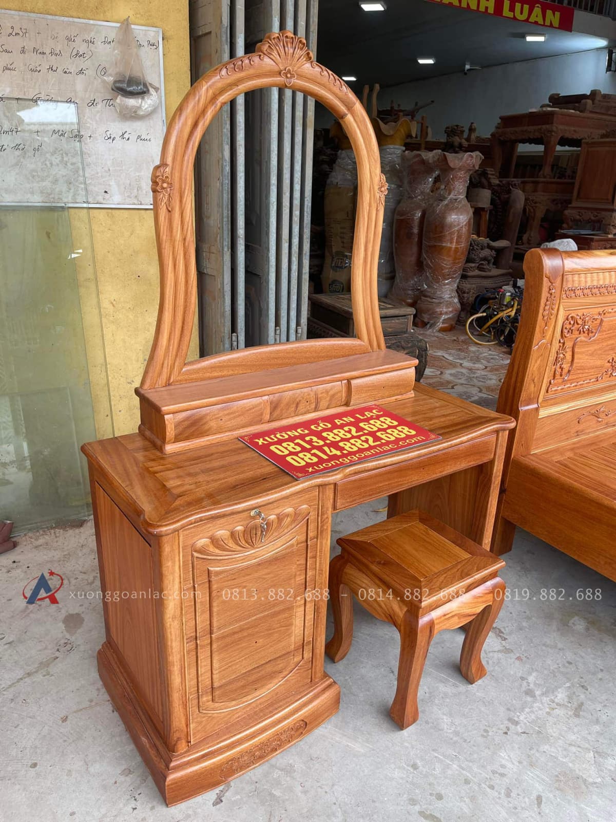 Bàn Trang Điểm Hiện Đại Gỗ Gõ Đỏ Hàng Đặt của Anh Ninh, Tiền Giang 5 bàn trang điểm gỗ gõ đơn giản sang trọng